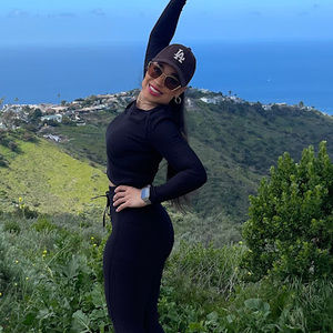 Meet your Posher, Raquel